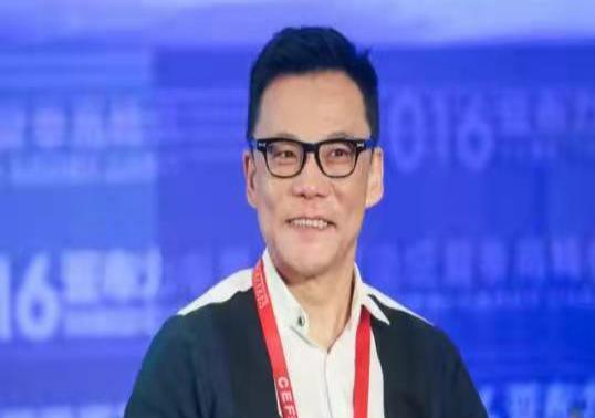 育妈计|自曝曾训斥蔚来CEO, 当当网创始人李国庆,为何走向今天的地步?