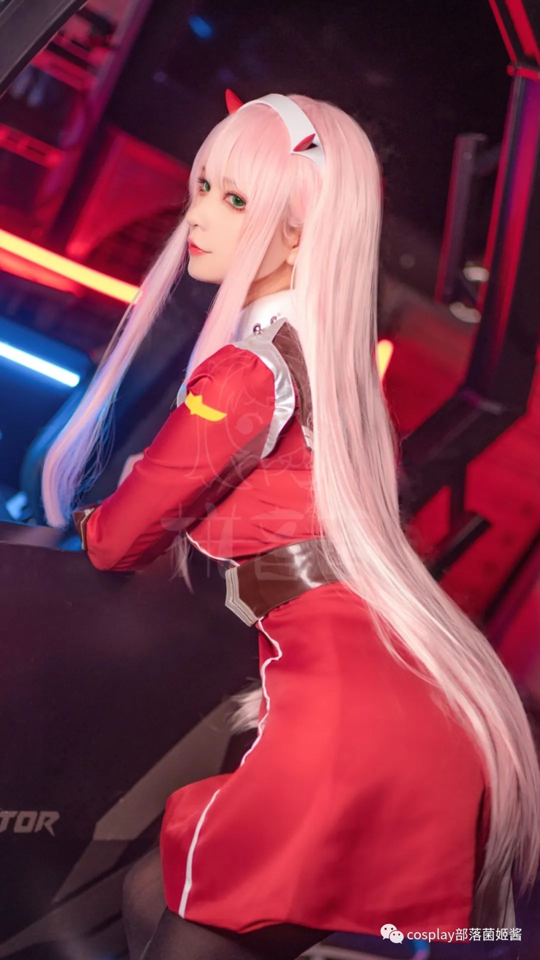 |cos：圣诞节02cos正片@拼音音