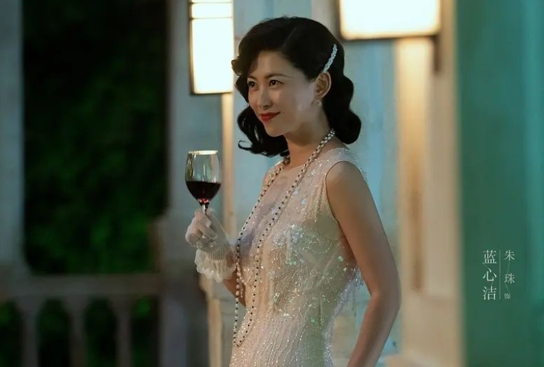 小敏家|时隔6年，黄渤再登电视剧大屏，一出手就是王炸阵容，不看都亏