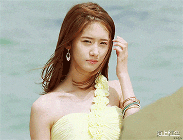 刘亦菲|“马总化腾的女儿又爆出近照，朋友们你们觉得漂亮吗？”