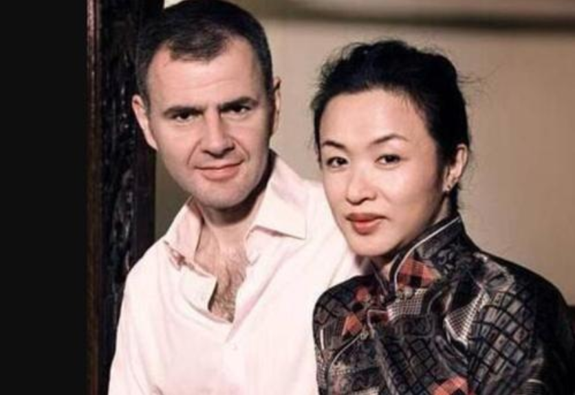 金星|金星被问“怎么帮丈夫解决需求”？她做了一个手势：回答很完美