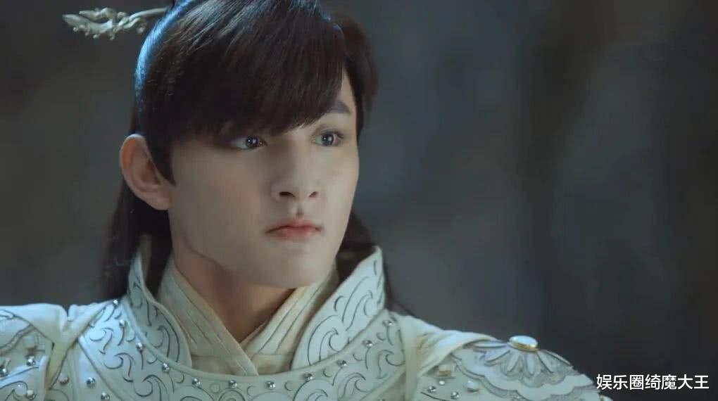 于小彤|从贾宝玉到古装丑男，情商低得罪陈凯歌，《冰火凤》救了于小彤