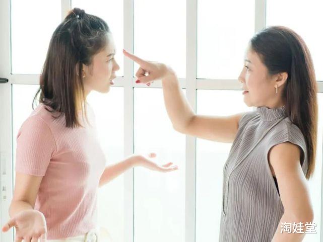 淘娃堂|“奶奶生病你咋不去伺候?”面对娃的质问,母亲回答得体又无奈