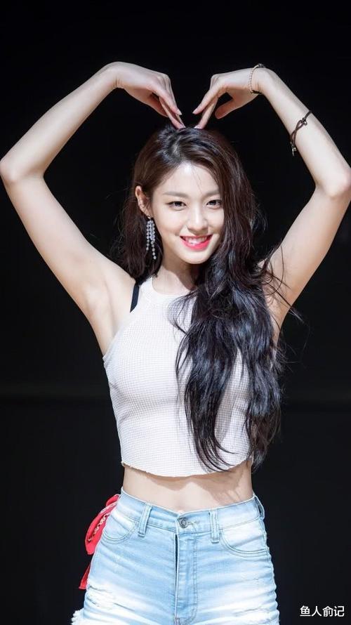 金雪炫 23岁韩国性感女神,号称韩国最强身材,为保持苗条身材减肥成功