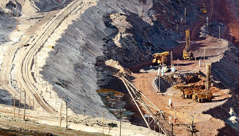 铁矿石|涨疯了的铁矿石，能否停下疾驰的脚步？