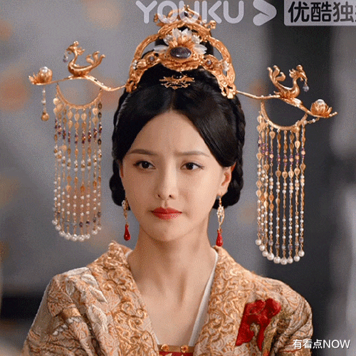 杨幂|她们曾经灵气四溢，如今荧幕上却见疲惫，这些年究竟经历了什么？