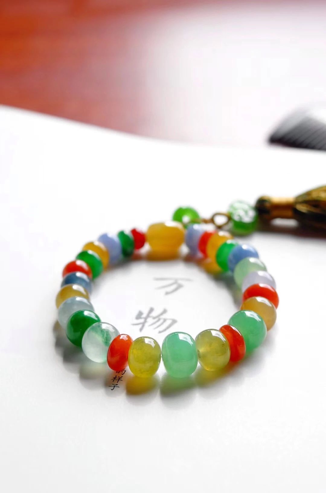 翡翠|翡翠之美：雅、韵、灵、巧、艳