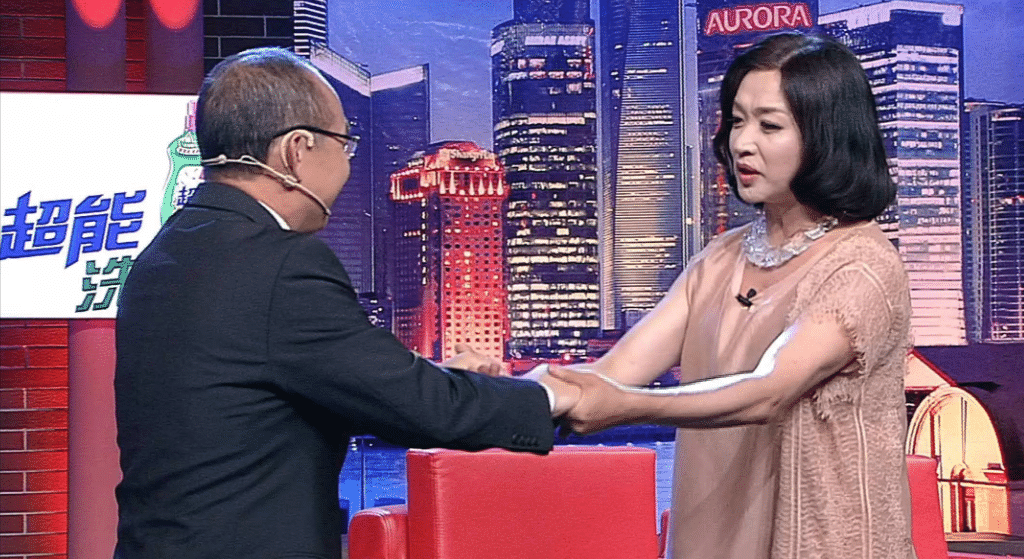 佟丽娅|得道飞升或万劫不复？盘点2021年飞升和下坠的男女明星