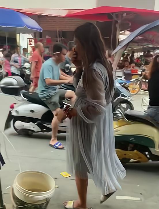 南有相思木 从学霸到流浪女，广西“花姐”再怀第4胎，网友：孩子他爸又是谁