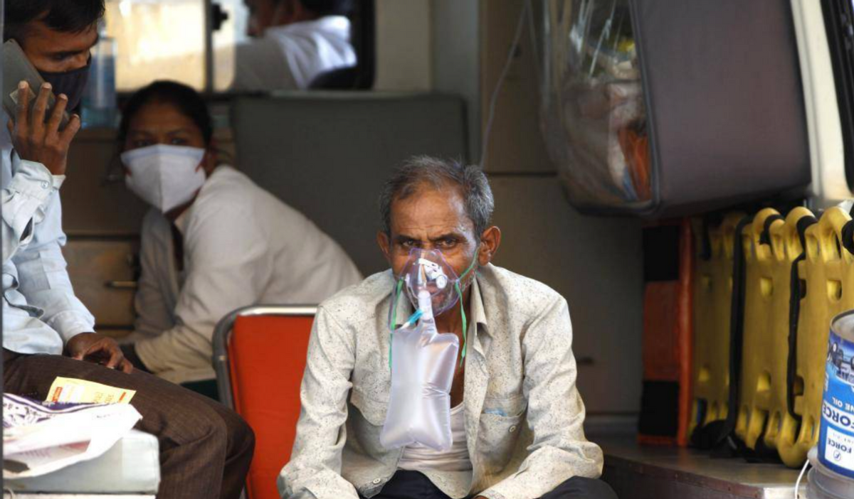 不亞於種族滅絕！印度偷偷給輸氧裝置做手腳，患者直播死亡過程-圖2