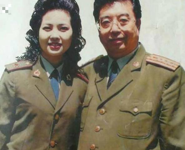 陈建斌|长相似“父女”,实际却是“夫妻”?最后一对,年龄差了27岁!