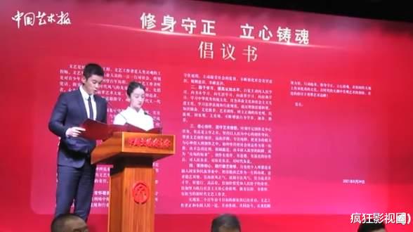 好莱坞|海王、光头郭达、巨石，好莱坞3大“吸金机器”，现实中娶了谁？