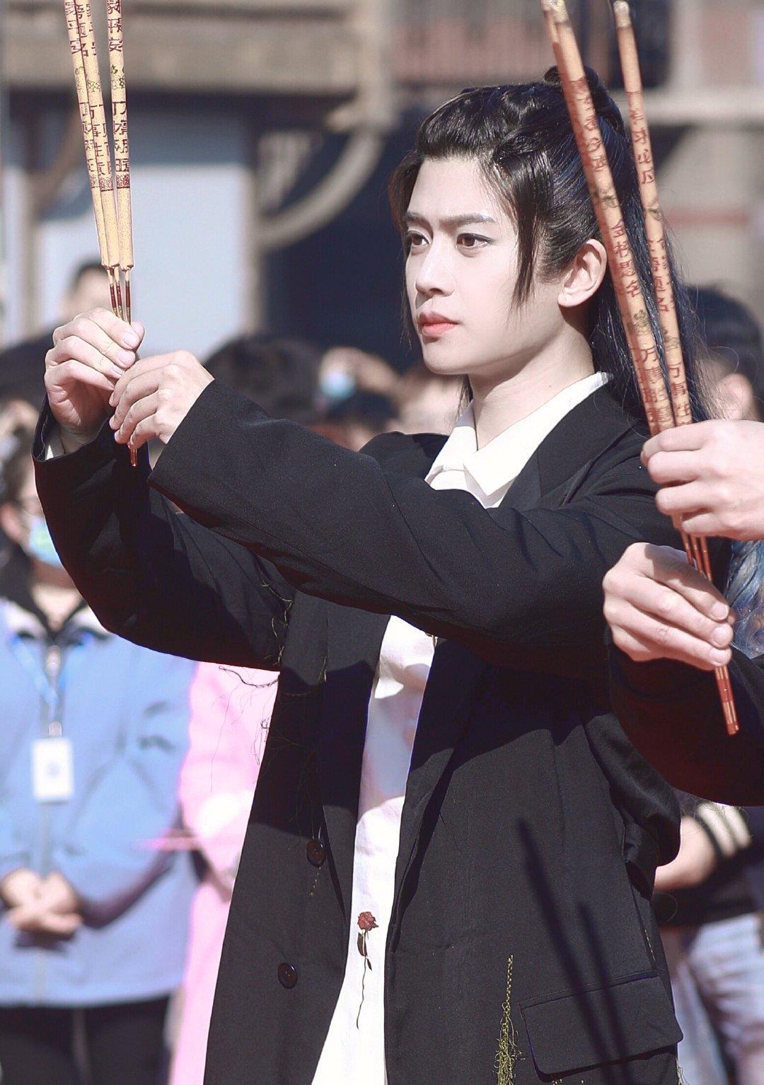 失控的想你|驭鲛记喜迎新动态，粉丝激动地跳出水面，大尾巴鱼排面来了