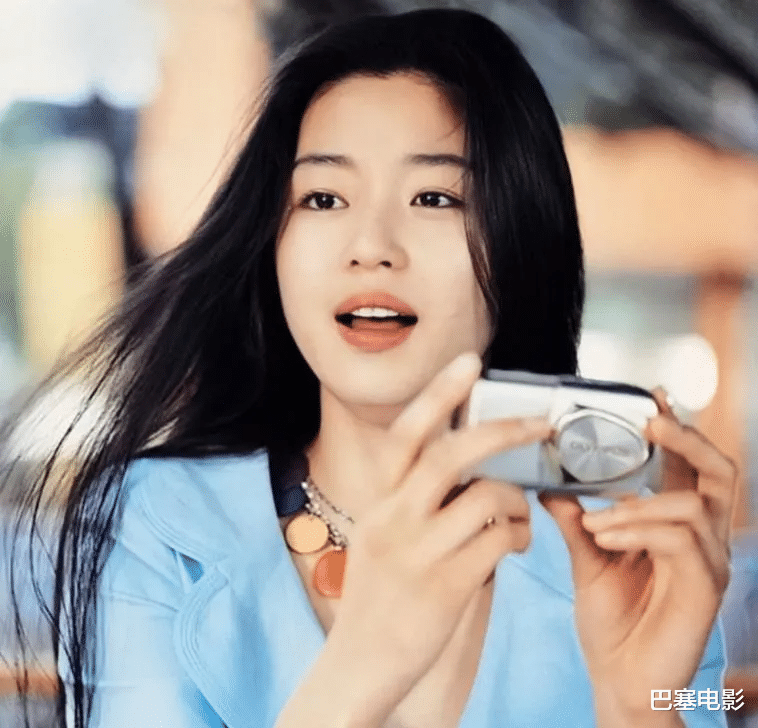 邱泽|女星同框气场大不同，有人slay全场，有人成了村姑，气质太重要