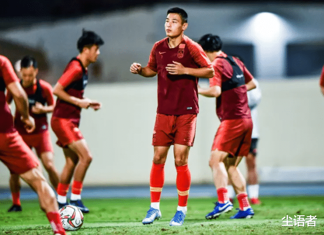 中国足球|中国足球为何越踢越落后，根源在哪？英媒一针见血说出最终答案