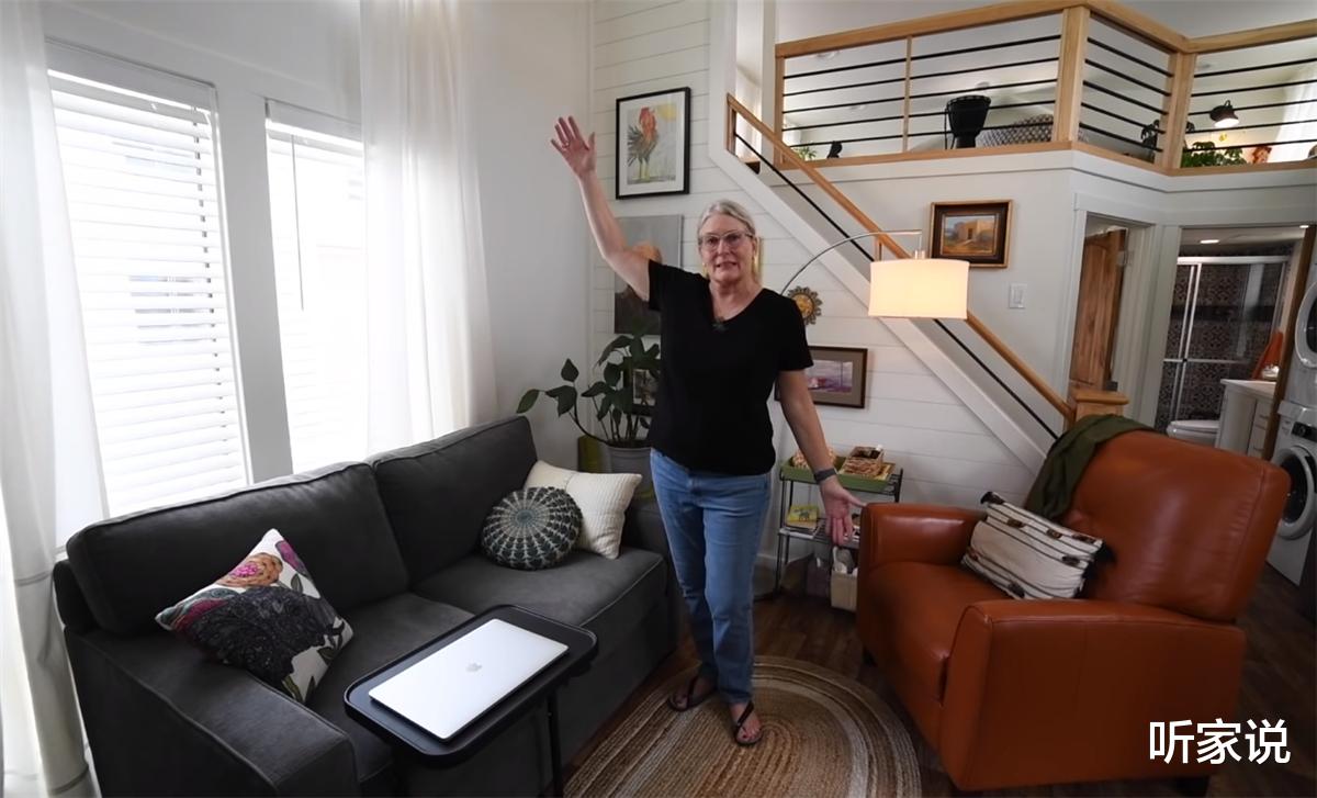 一位65岁奶奶独居37㎡小家：利用4米层高做卧室，蜗居日子转眼1年