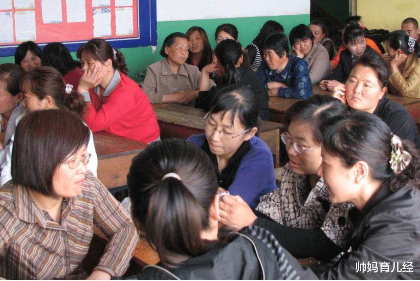 帅妈育儿经|教育部发布通知：将英语在期末考试中剔除，上海市成为试点城市