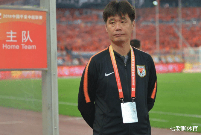 李霄鵬|最有望被李霄鵬重用的國腳是他！有身高、有頭球，堪稱國產(chǎn)佩萊