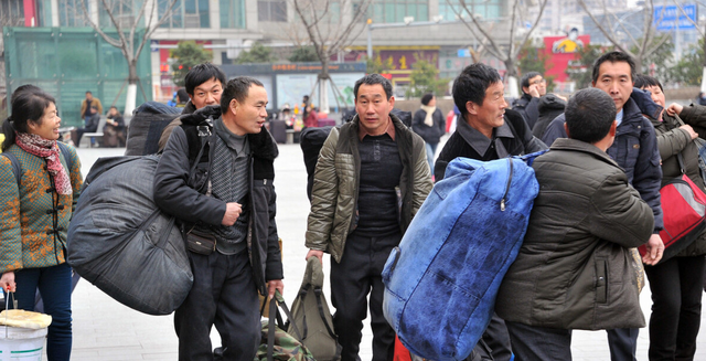 四叶草海之恋|抑制房租过度上涨，北京提出租房指导价，中介的“末路”到了？