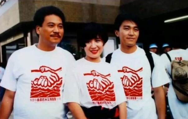 吴孟达|吴孟达生前住院照曝光，躺病床上挂氧气，闭上眼眉头紧皱脸色憔悴