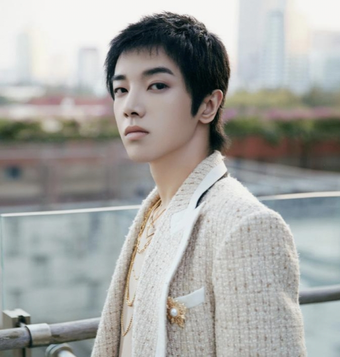 郑爽|周深曾在节目上，一语道破华晨宇邓紫棋关系，华晨宇表情微妙