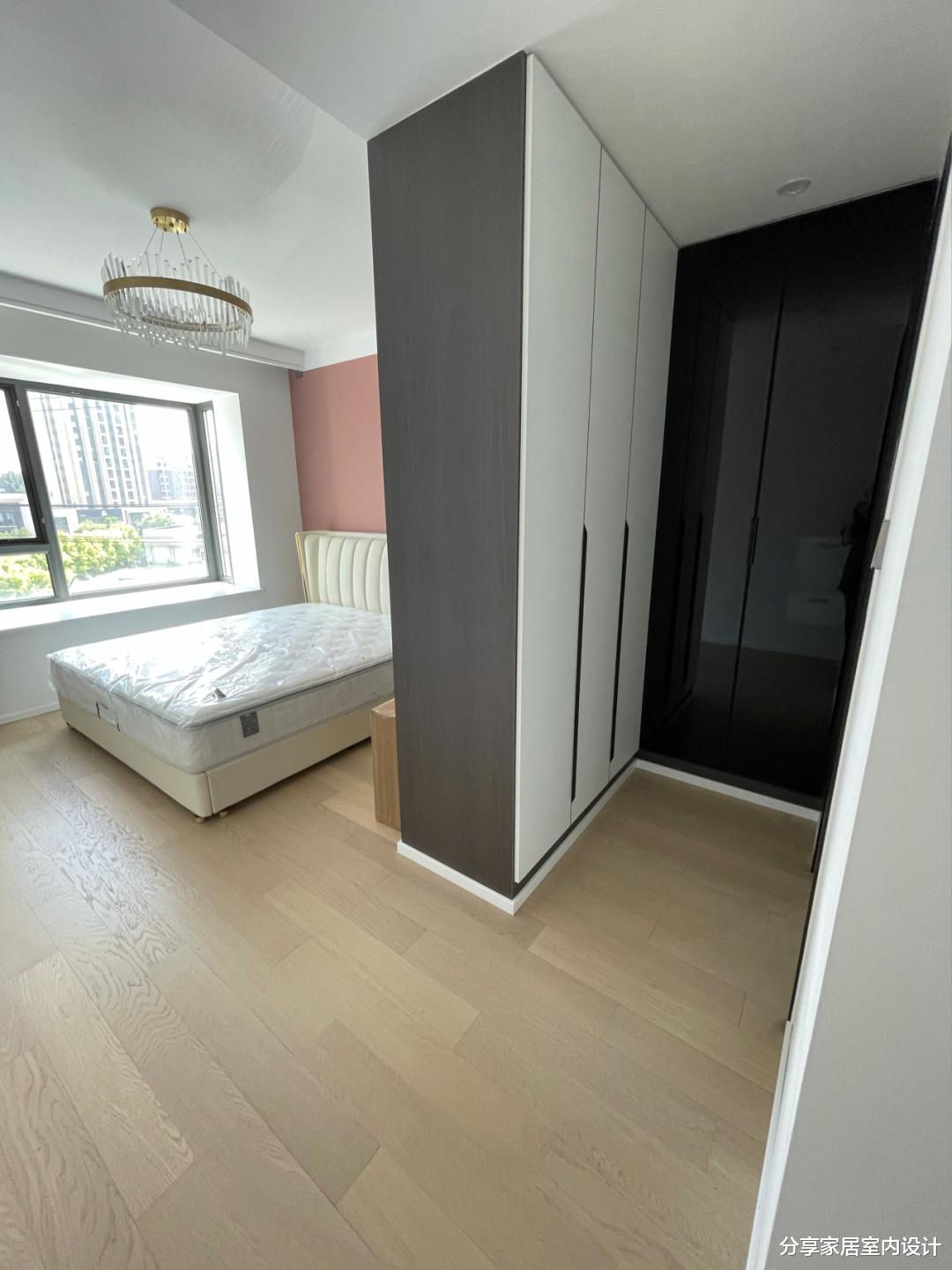 |看她家133平大房子，装修效果很满意，全屋定制的柜子真心不错！