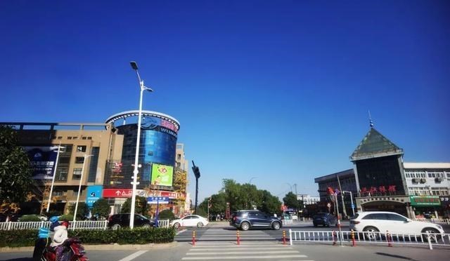 |业主血亏！独栋别墅四折出售，依旧遭冷落……