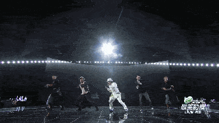 姜文|12年了，姜文的子弹为什么还在飞？