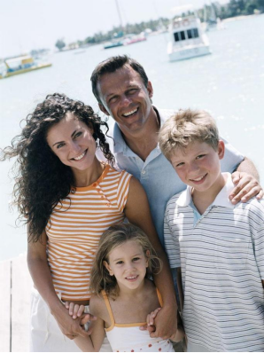 小琳说育儿|\＂哥哥的玩具不是我摔的”，妹妹委屈辩解却遭奶奶毒打！