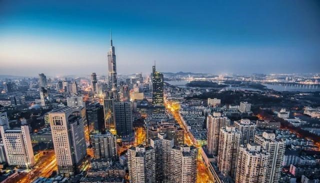 房价|南京房价下跌50%，多地迎来降价潮，国内限跌保障购房者利益