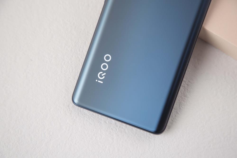 iqoo|iQOONeo5S测评:双芯+高导稀土散热