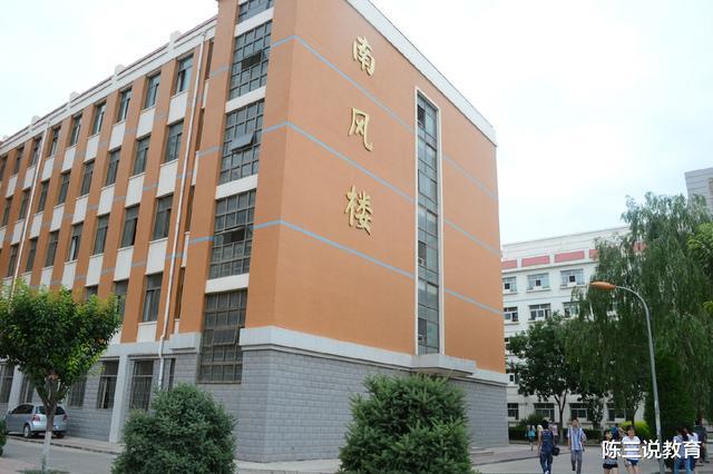 穿衣搭配|教育部通知,甘肃省2所专科院校晋升为本科大学,考上就是赚到!