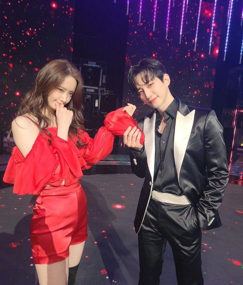 霍启刚|李俊昊林允儿MBC特别舞台超火辣！Junho绅士手引热议！