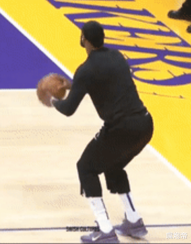 勒布朗·詹姆斯|连进14个三分！季后詹隔空震慑太阳，前四场28中9天王山不再留力