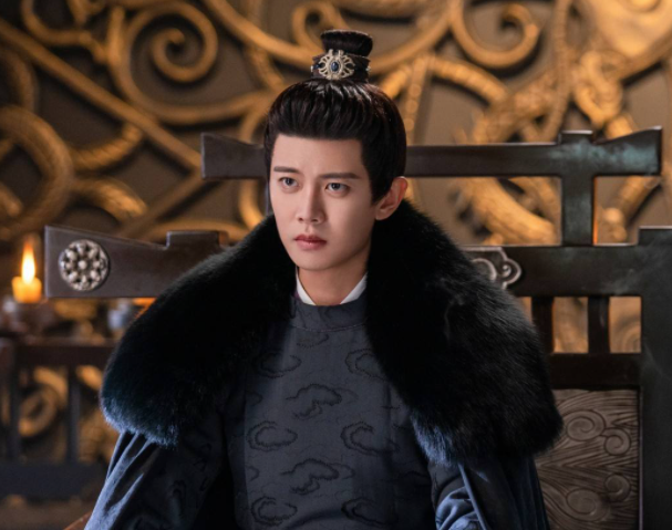 任嘉伦|央视高调预热，任嘉伦霸屏剧来袭，好家伙又是神仙阵容，不追可惜