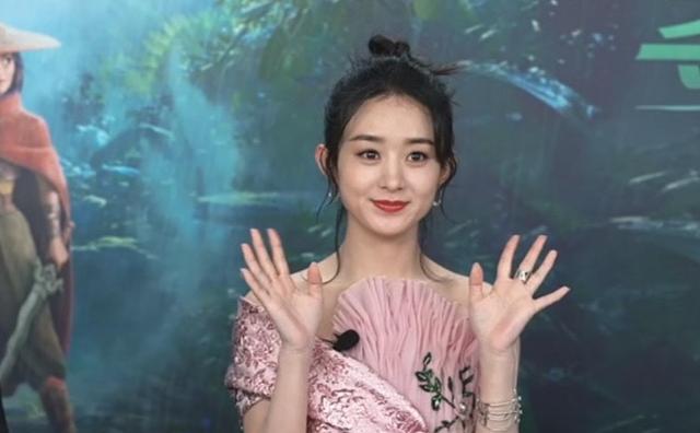 赵丽颖|赵丽颖空降直播间！全程未开滤镜和美颜，33岁的皮肤太真实