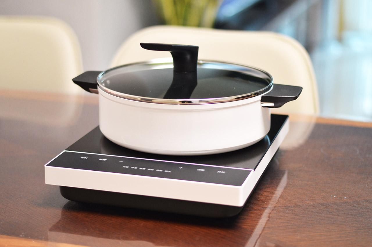 人类灶具的发展史，科技带来进步，未来厨房将实现“无气生火”