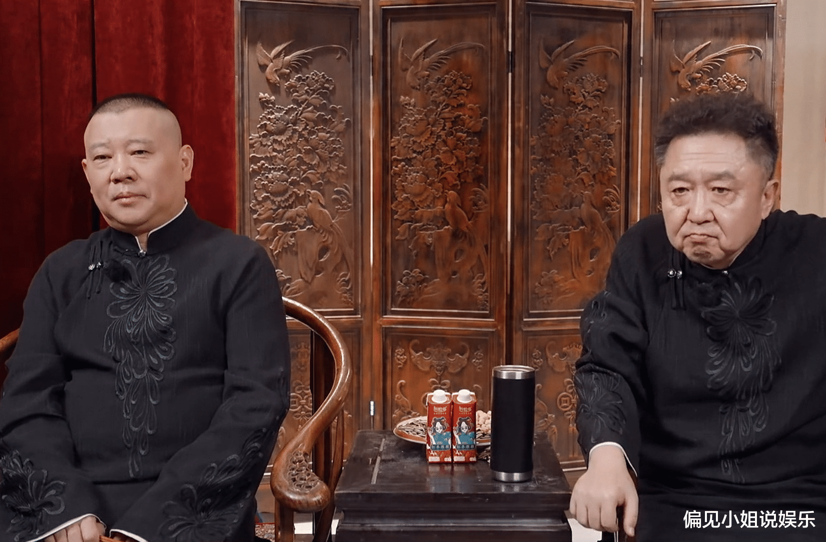 佟丽娅|德云社团综相声比赛，有人紧张过度忘词，把后台的岳云鹏都听蒙了