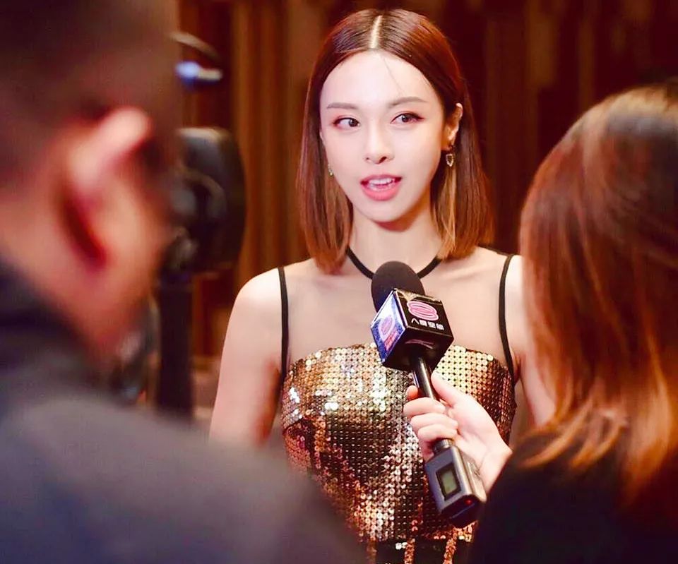 桃花时尚 李云迪爱徒,颜值身材不输郎朗娇妻吉娜,两人为何没有修成正果?