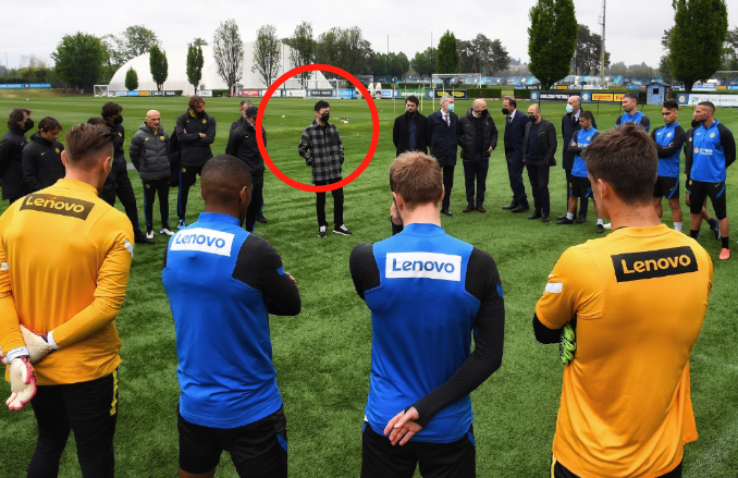 国际米兰|张康阳现身国米训练场！夺冠前最后动员，站绝对C位，巨星听命