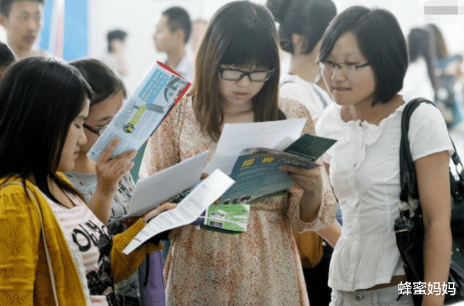 考研|“读研3年”vs“工作3年”，只有过来人能明白，差距到底有多大