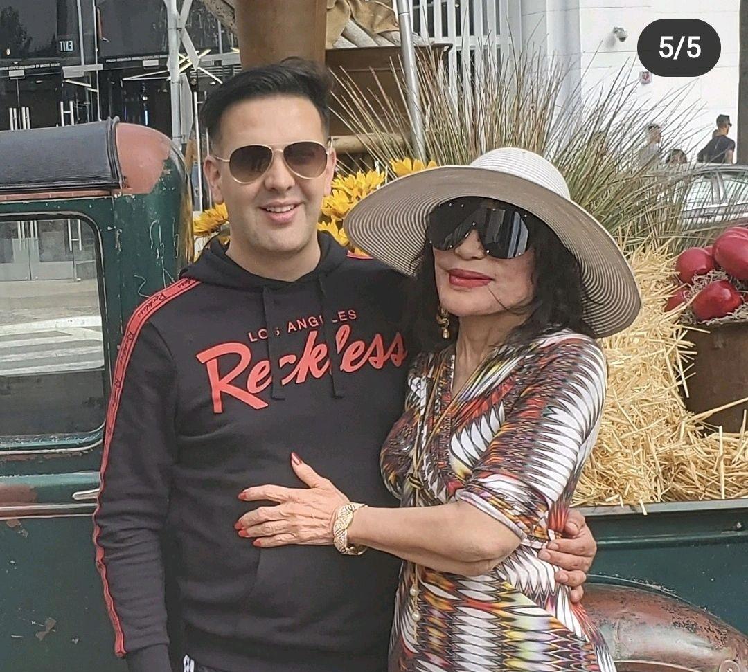 官宣|68岁墨西哥女星官宣怀孕三个月，29岁男歌手回应：那晚喝多了