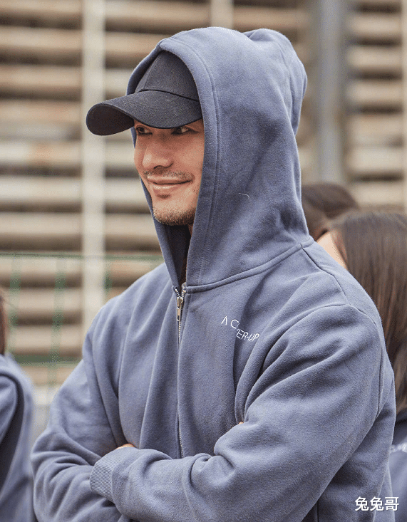 黄晓明|黄晓明自曝为拍戏减肥30斤留后遗症,并提醒大家不要效仿