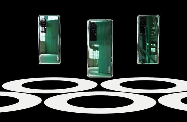 疑似OPPO Reno7 Pro外观曝光 与之前亮相的外观设计专利大相径庭