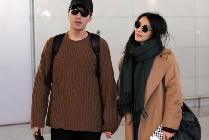 高圆圆|高圆圆8年后复出，42岁皱纹明显却难掩美貌，连舒淇都夸她完美