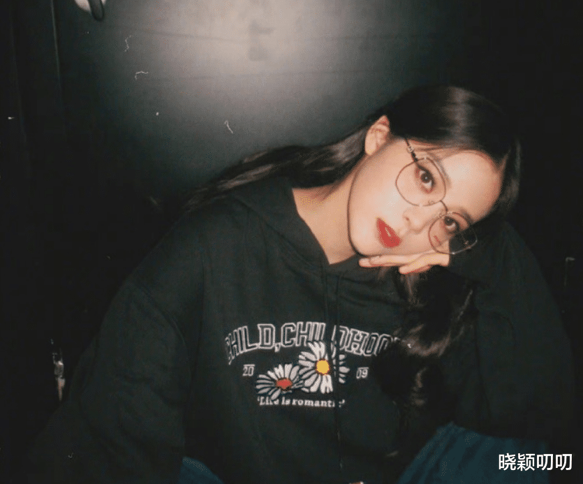 欧阳娜娜|欧阳娜娜，不是凉薄，而是完美无缺就少了点真性情