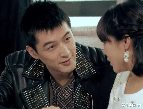 爱情公寓|《爱情公寓》女主角现状：娄艺潇李金铭直播卖货，赵霁做回普通人