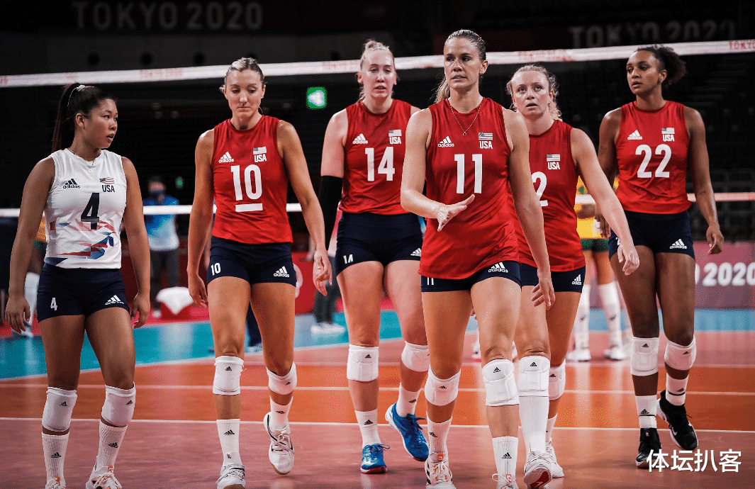 美国队|3-0！美国女排创历史，首夺奥运金牌，击败卫冕冠军+世锦赛冠亚军