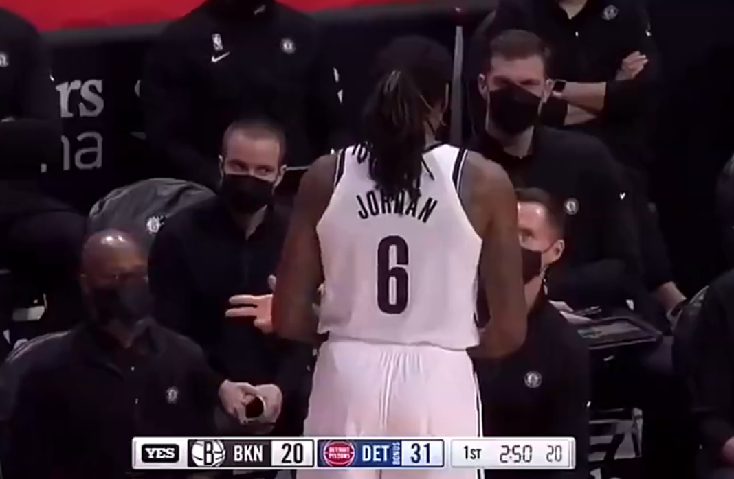 迈克尔·乔丹|破案了！哈登为何与小乔丹激烈争论？确实很过分，纳什也忍不住了