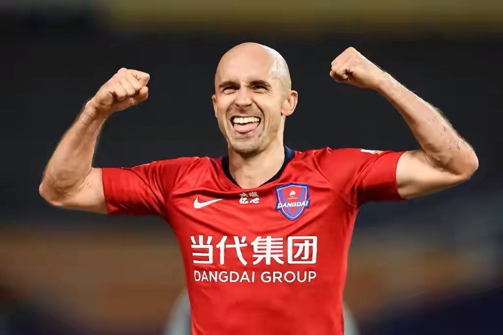 张外龙|5大主力离队,重庆当代已成降级大热门,张外龙失去双核新外援浮现